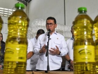 Berlaku di seluruh Indonesia, Mendag tegaskan HET Minyakita tetap Rp15.700 per liter