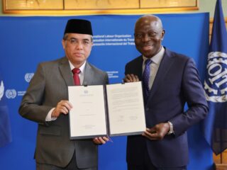 Menaker serahkan ratifikasi ILO 188 di Jenewa, hak awak kapal perikanan jadi prioritas