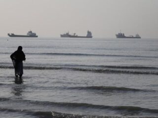 Tegang! Pulau radar dibombardir, Trump ungkap sisa kekuatan Iran: Tinggal 21 persen