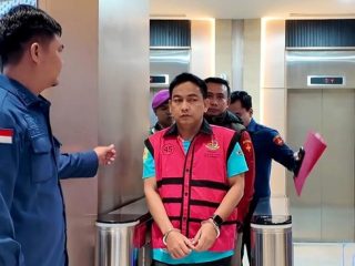 Jaksa ungkap eks Ketua Ombudsman pakai alias bernama "John Lennon 07" dalam kasus suap