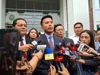 Jokowi siap hadir ladeni dr Tifa, bakal bawa ijazah SD hingga UGM ke Sidang