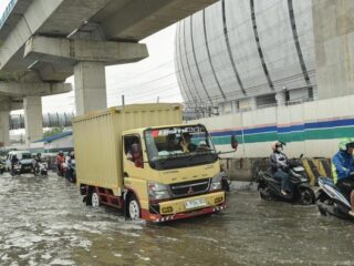 Dipicu fenomena ‘Super New Moon’ 18 wilayah pesisir RI berpotensi banjir rob, masyarakat diminta waspada