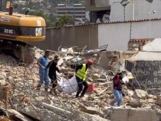 Korban tewas akibat gempa bumi Venezuela naik jadi 3811 orang