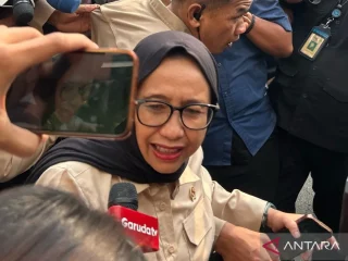 Alasan kesehatan, Nanik S Deyang mundur sebagai Kepala BGN: Bakal jadi Ketua Dewan Pengawas?