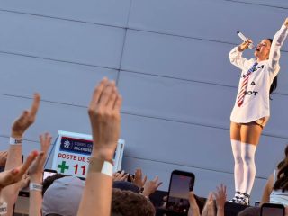 Katy Perry hadirkan retrospektif dua dekade di Luksemburg
