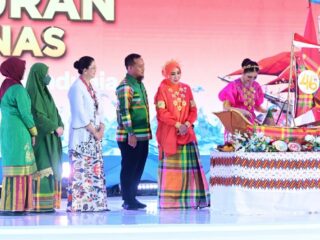 Tampil mempesona, Rizya Ganda Davega hantar potensi kerajinan Minut di Makassar