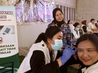Warga antusias, Cek Kesehatan Gratis digelar di Lippo mall Kramat Jati