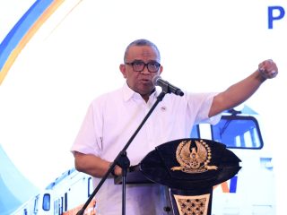 Wamenaker dorong penguatan hubungan industrial melalui perjanjian kerja bersama pt KAI