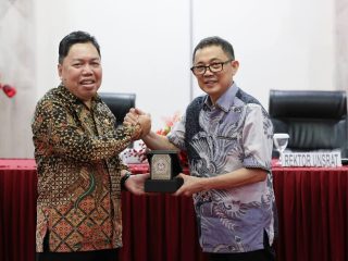 Unsrat terima tim studi banding UIN Sunan Gunung Djati, Rektor Sompie: Kami siap berbagi pengalaman dan bersinergi