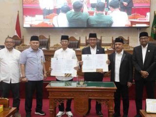 DPRD Kota Batam resmi sahkan Perda PSU Perumahan, perkuat kepastian hukum kawasan hunian