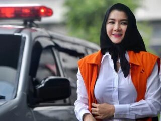 KPK sita barang bukti kasus gratifikasi batubara mantan Bupati Kukar Rita Widyasari yang sudah bebas