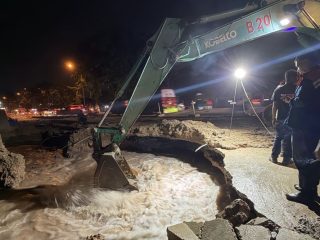 Atasi gangguan layanan dasar, tim teknis BP Batam sebar bantuan air bersih