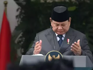 Pastikan beri pelayanan maksimal, Prabowo salurkan 50.000 paket Sembako untuk korban gempa NTT