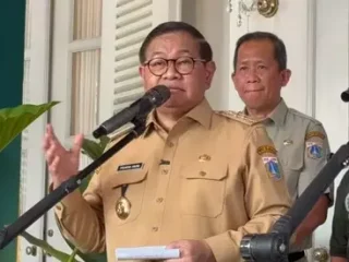Pramono tegaskan Jakarta aman, minta mal copot pagar tinggi