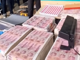 Pabrik uang palsu Rp36 miliar digerebek di BSD, polisi amankan empat pelaku
