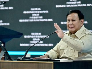 Prabowo teratas elektabilitas Capres. PAN mendukung, Ketua PDI-P: Dia yang tau dirinya lanjut atau tidak