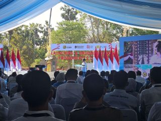 Negara hemat Rp73,9 T per tahun dengan PLTS 100 GWp, Bahlil: Ciptakan 5,52 juta lapangan kerja