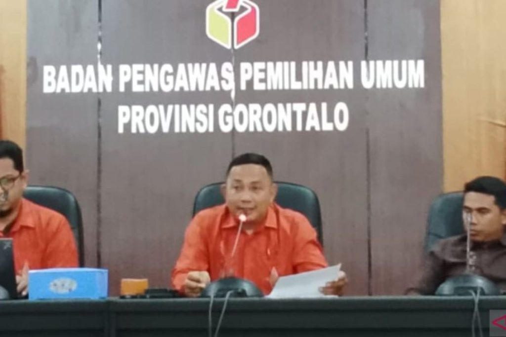 Orientasi teknik penyusunan kajian Bawaslu Gorontalo