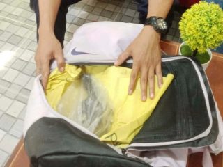 Guru di Filipina ketakutan karena siswa bawa pistol dalam tas