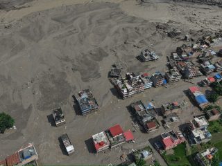 'Updated' banjir bandang Nepal dan Tibet: 356 tewas dan ribuan orang masih hilang