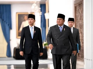 Gibran tampil elegan dengan jas 'tree hole bottom' di Sidang Tahunan MPR, Pengamat: Beri kesan tenang, profesional, stabil dan 'Pede'