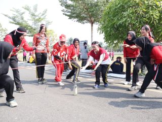 Peringati kemerdekaan RI, Polres Barito Selatan gelar lomba tradisional demi perkuat soliditas internal