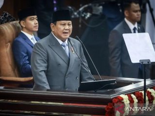 Mengutip ‘rating’ agensi pemeringkat internasional, Prabowo: Ini pengakuan dunia terhadap kokohnya perekonomian Indonesia