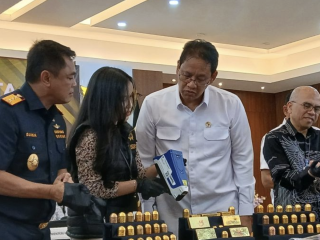 Penyelundupan emas Rp63 miliar digagalkan! Menkeu Purbaya cium keterlibatan PETI