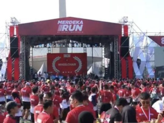 Ribuan pelari ramaikan ajang Merdeka Run di Jakarta pusat dengan aman dan meriah