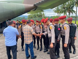 Wakapolda Maluku sambut kedatangan Taruna Akpol untuk Bhakti Taruna bersama Akademi TNI 2026