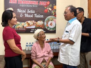 Hari kasih sayang, Gubernur Bali tinjau warung, kedai kopi dan layanan kesehatan