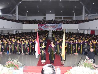 Unsrat mewisuda 1.017 lulusan hari ini, Fakultas Hukum terbanyak, berikut rinciannya.