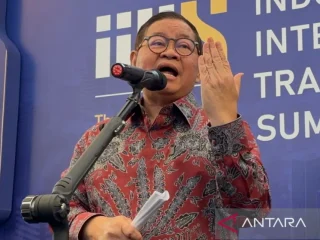 Tarif parkir Jakarta jadi Rp60.000? Pramono: Itu saya sendiri tidak tahu angkanya dari mana!