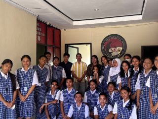 Geger! Puluhan pelajar Ambon bongkar rahasia kasus narkoba kepolisian pakai AI, ada apa?
