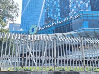 Pagar tinggi mal dicopot, Pramono singgung citra Jakarta