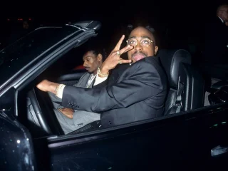 Setelah 30 tahun berlalu, misteri tewasnya Tupac Shakur akhirnya masuk meja hijau
