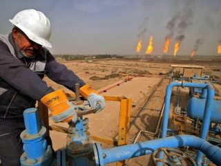 Irak kehabisan uang gara-gara perang Iran -AS
