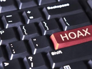Penyebar 'hoax' demo besar jelang 17 Agustus ditangkap. Pemilik akun seorang wanita, diciduk tanpa perlawanan
