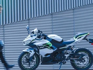 Kawasaki Ninja E-1 tetap dipertahankan meski harganya kurang kompetitif