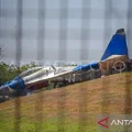 Jet Sukhoi tergelincir