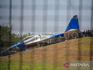 Jet Sukhoi tergelincir di Bandara Sultan Hasanuddin, penerbangan tetap normal!