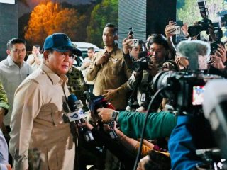 Ada korporasi penyebab kebakaran hutan di Kalimantan? Prabowo tegas: “Harus kita tindak ya, akan kita tindak..!"