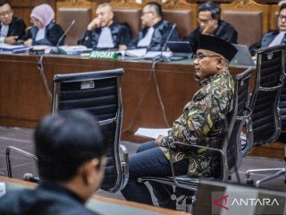 Dugaan korupsi mantan Menag: KPK  sebut Yaqut siapkan Rp17,8 miliar untuk DPR