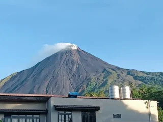 Lava Gunung Karangetang