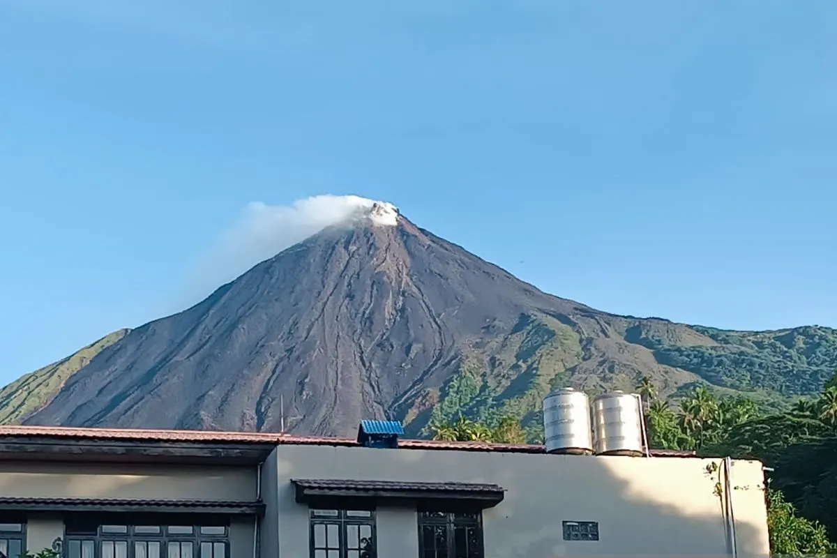 Lava Gunung Karangetang