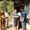 Penyerahan sertifikat PTSL