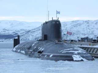 Kapal selam Rusia tepergok diduga akan sabotase kabel internet laut NATO