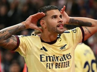 Liga Inggris: Arsenal tetap di puncak usai kalahkan Sunderland, Liverpool dan Chelsea hanya raih satu poin