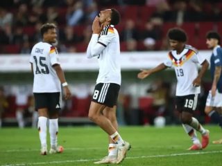 Yunani cetak sejarah tumbangkan Jerman, Belanda menang atas Serbia 2-1