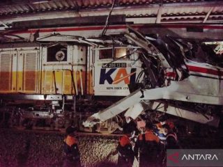 Makan waktu 5 bulan, polisi tetapkan masinis KA Argo Bromo jadi tersangka kecelakaan maut di Stasiun Bekasi